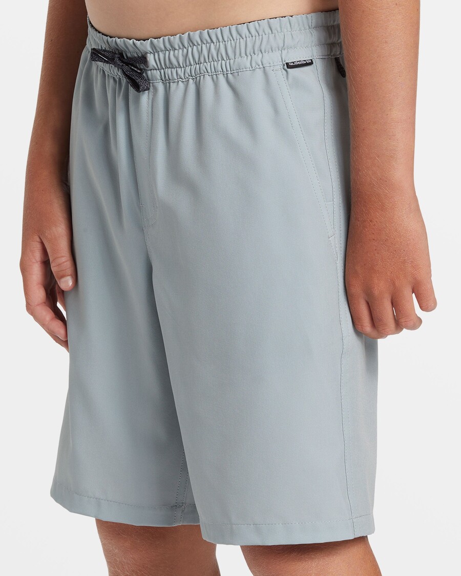 Quik Silver Boys 8-16 Taxer Amphibian 17" Hybrid Shorts - Quarry