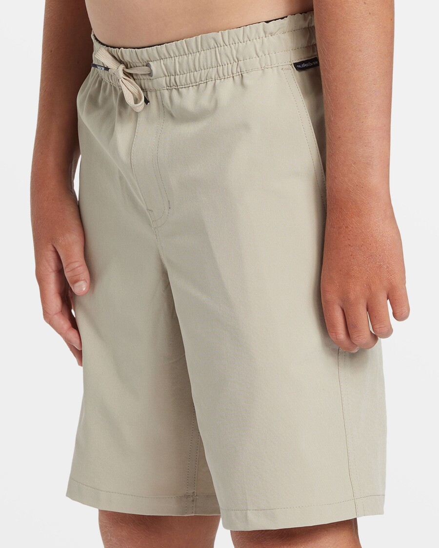 Quik Silver Pantalones Cortos Híbridos Taxer Anfibios De 17" Para Niños De 8 A 16 Años - Plaza Taupe