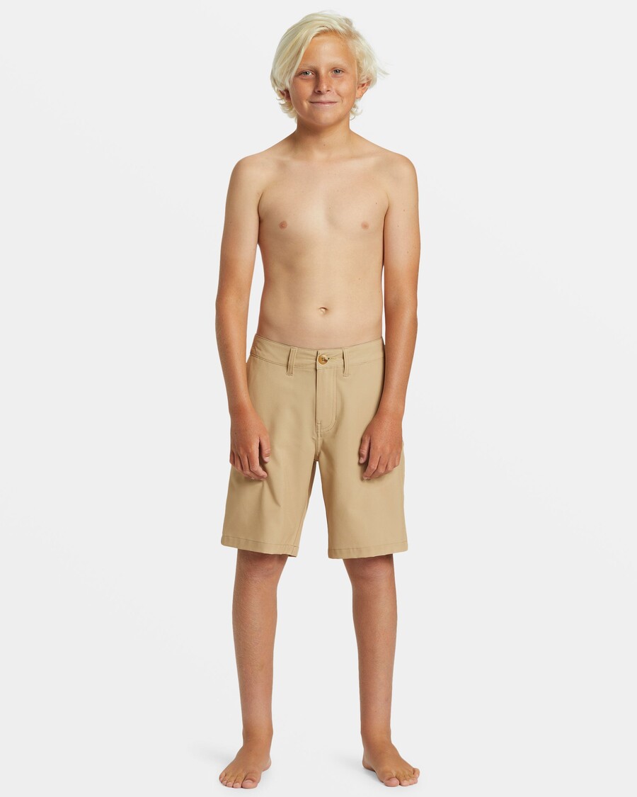 Quik Silver Boys 8-16 Union Amphibian 17" Hybrid Shorts - Khaki