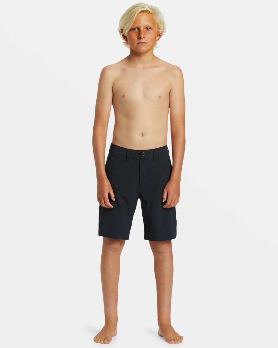 Quik Silver Boys 8-16 Union Amphibian 17" Hybrid Shorts - Black