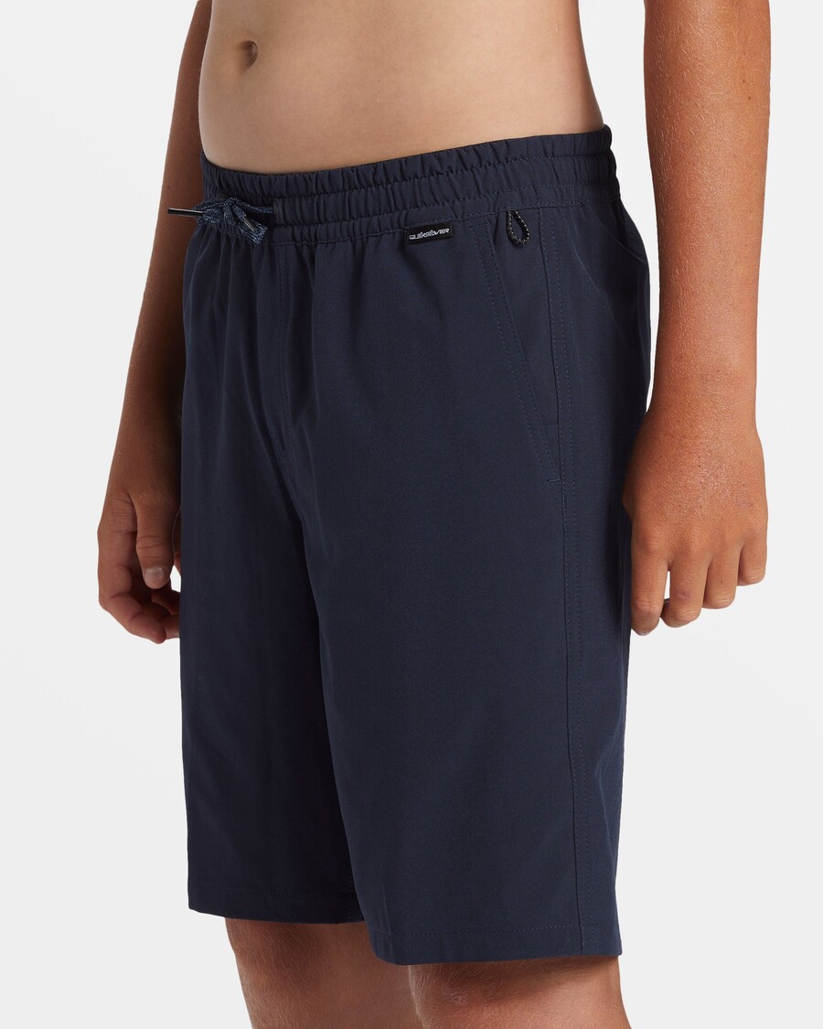 куик силвер боис 8-16 такер ампхибиан 17" хибрид шортс - тамноплав