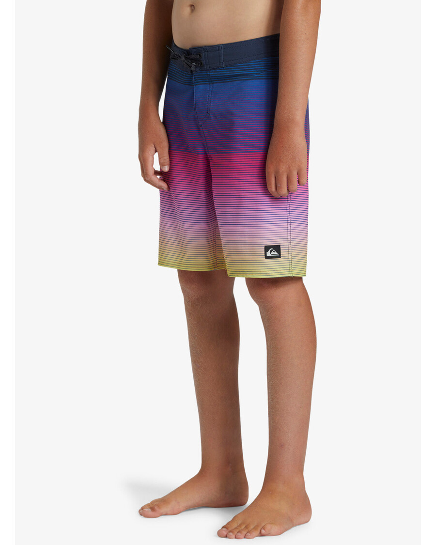 Quik Silver Boys 8-16 Surfsilk Massive 17" Boardshorts - Dark Navy