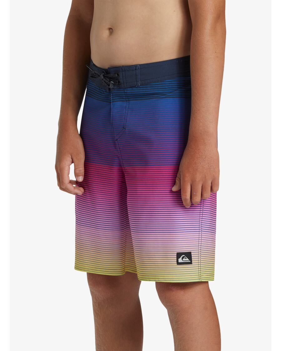 Quik Silver Boys 8-16 Surfsilk Massive 17" Boardshorts - Dark Navy