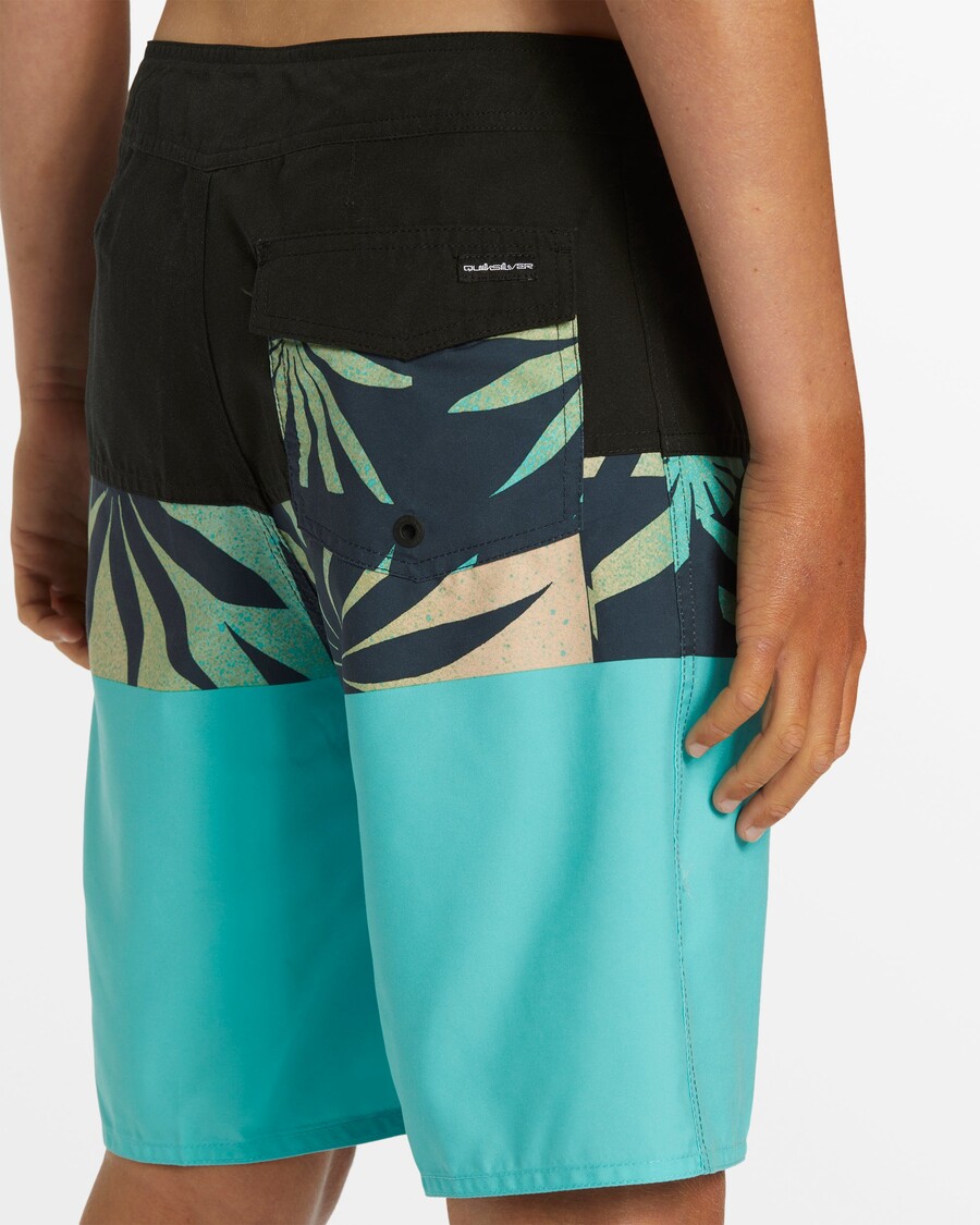 Quiksilver Deske 8-16 Vsakdanje Hlače 17" Za Deske - Kapri