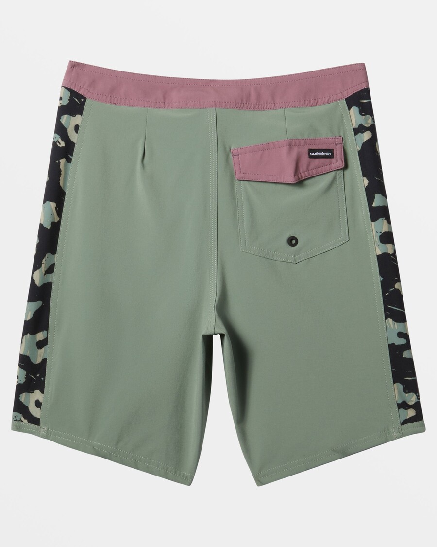 Quik Sølv Gutter 8-16 Surfsilk Arch 17" Boardshorts - Sjøspray