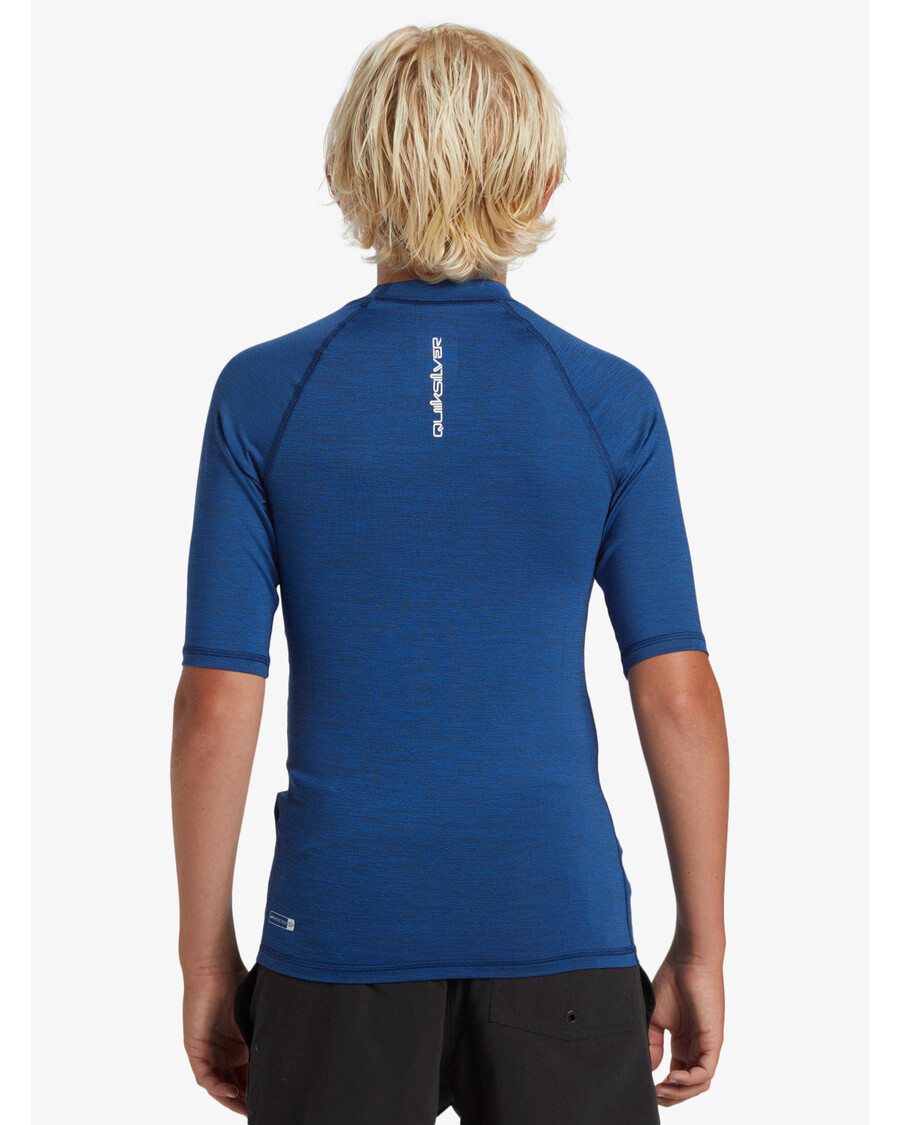 Rashguard De Manga Corta Quik Silver Para Niños De 8 A 16 Años De Uso Diario Con Protección Upf 50 - Azul Monaco Jaspeado