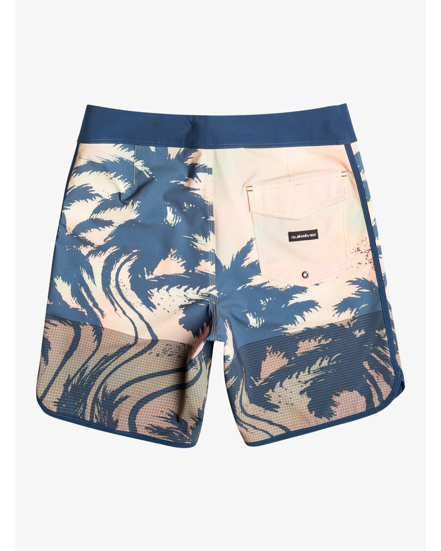 クイックシルバー ハイライン スカラップ 19 インチ ボードショーツ - パステル ターコイズ