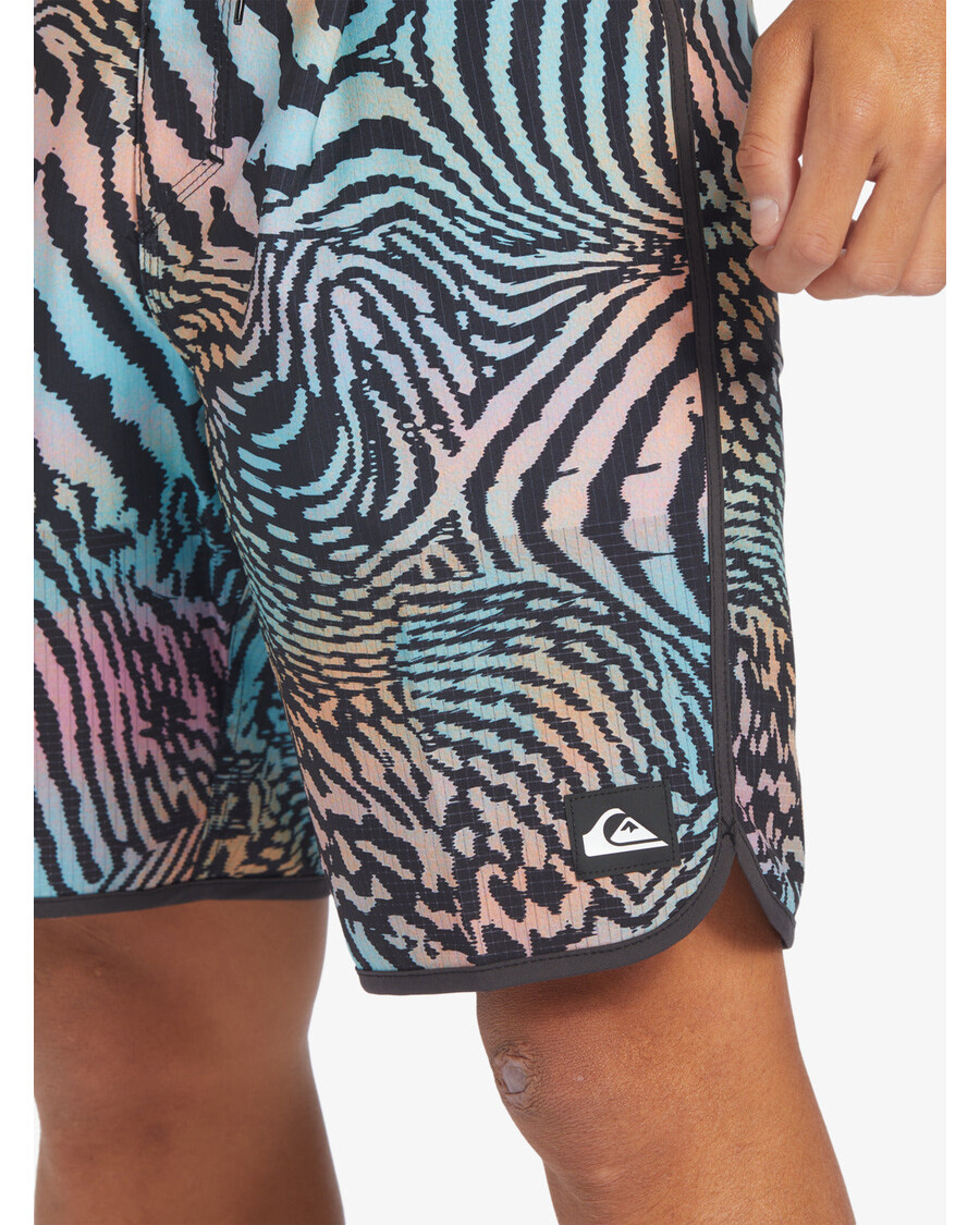 Quiksilver Highline šukutės 19" Lentos šortai - Asfaltas