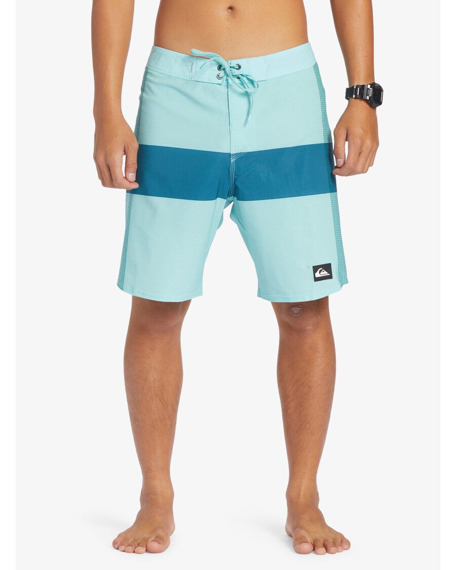 Quik Silver Highline Arch 19" Boardshorts - Angel Blue