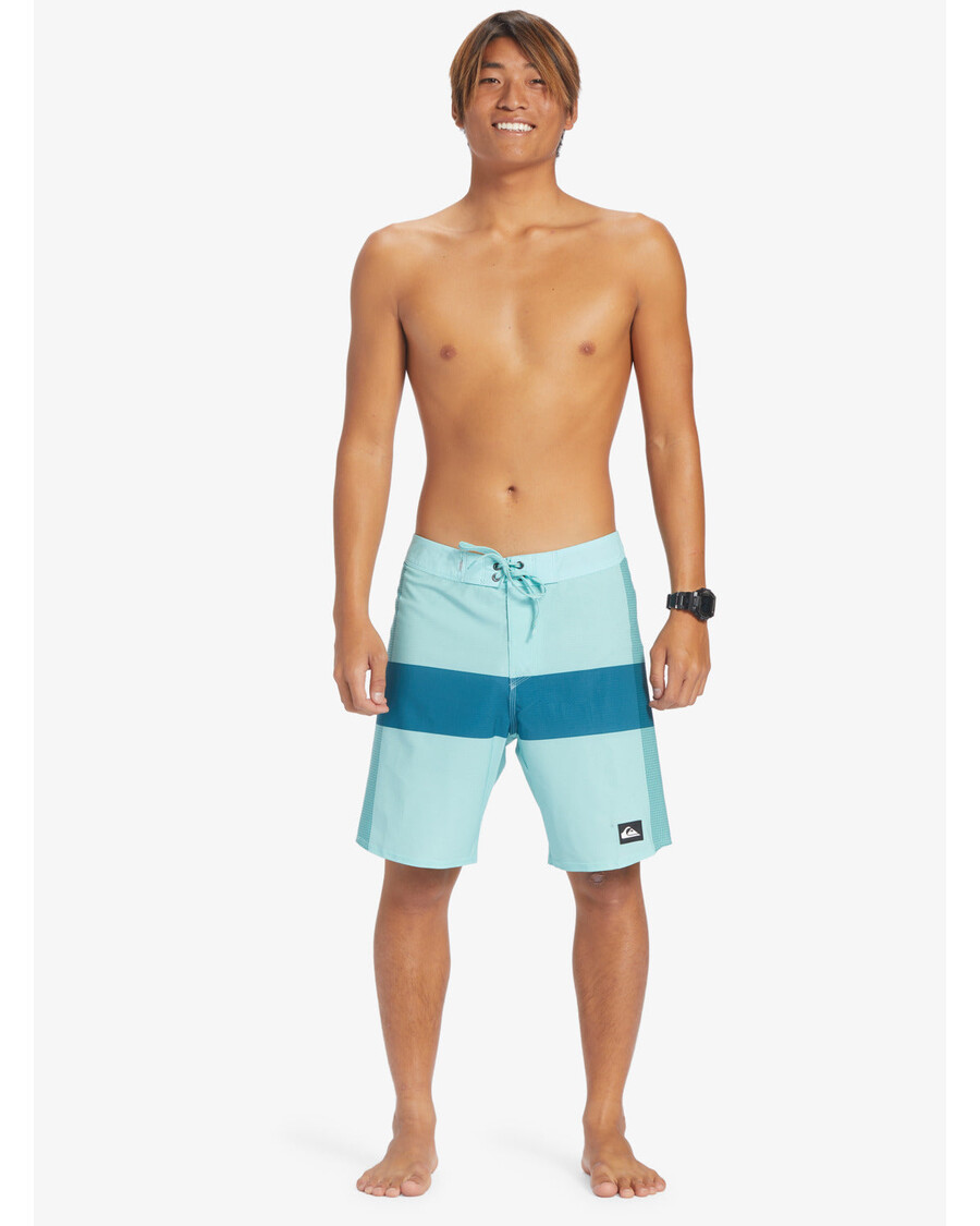 Quik Silver Highline Arch 19" Boardshorts - Angel Blue