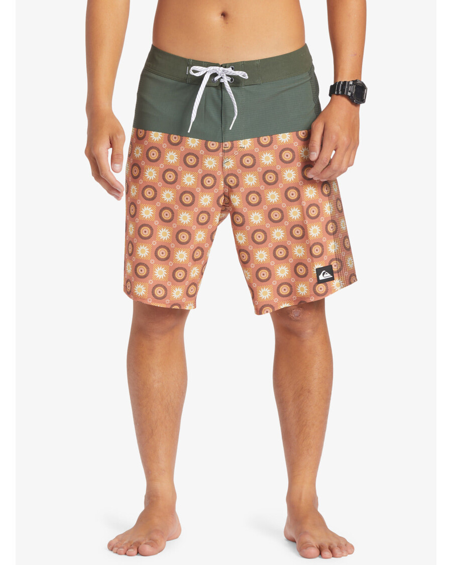 Quik Silver Highline Arch 19" Boardshorts - Climbing Ivy