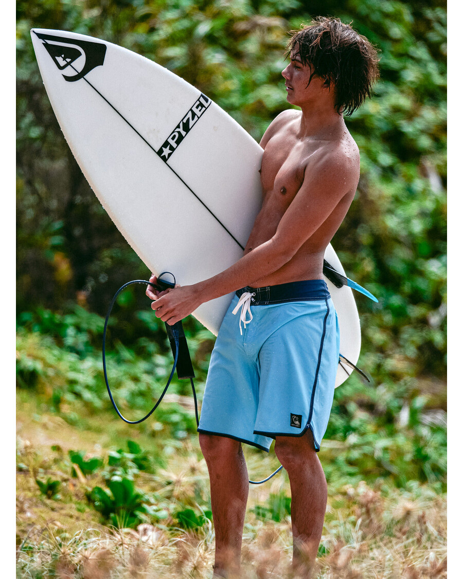 Quik Silver Original Scallop 18" Boardshorts - Sky Blue
