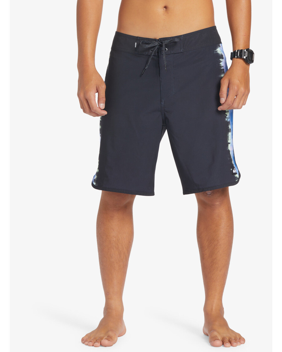 Quik Silver Surfsilk Scallop 19" Boardshorts - Black