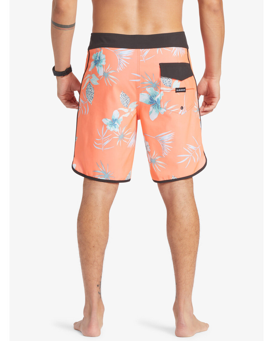 Quik Silver Surfsilk Scallop 19" Boardshorts - Fiery Coral