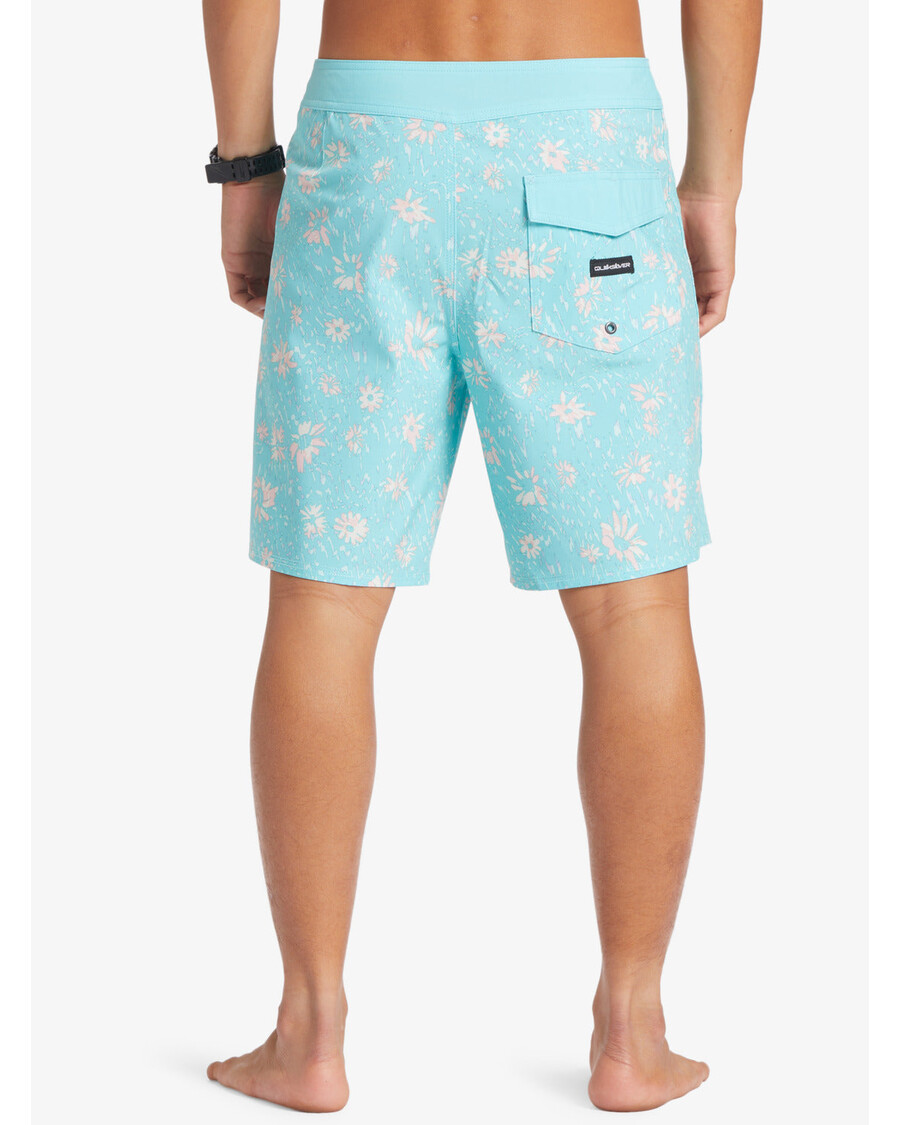 Quiksilver Surfsilk 69 18" šortky - Modrá Zářivost