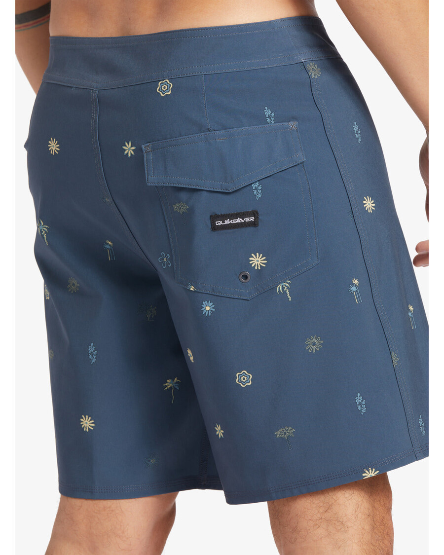 Quiksilver Surfsilk 69 18" Deskové šortky - Půlnoční Námořní Vlny Veder