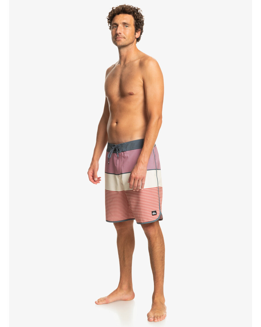 Quik Silver Surfsilk Tijuana 19" Boardshorts - Marasala