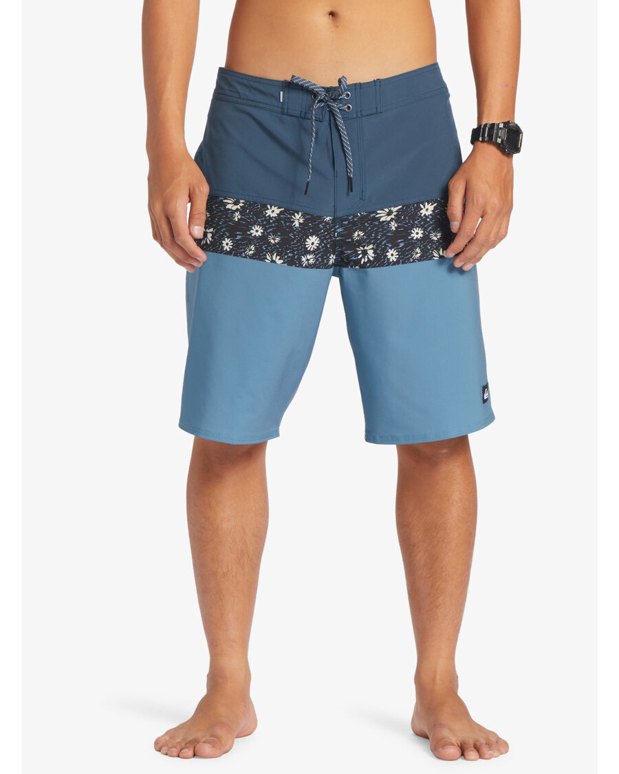 Quik Silver Surfsilk Panel 20" Boardshorts - Aegean Blue