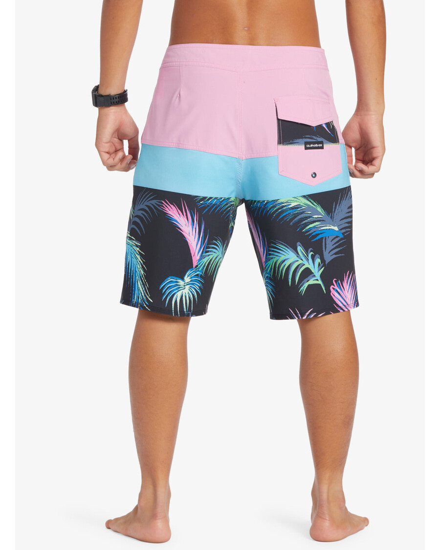 Quik Silver Surfsilk Panel 20" Boardshorts - Moonlite Mauve