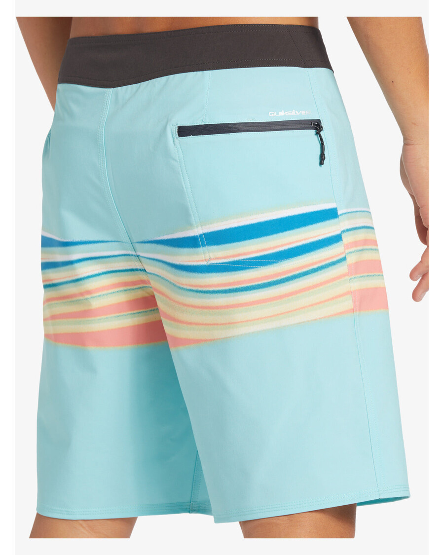 Quiksilver Surfsilk Airbrush 19" Boardshorts - Modré Záření