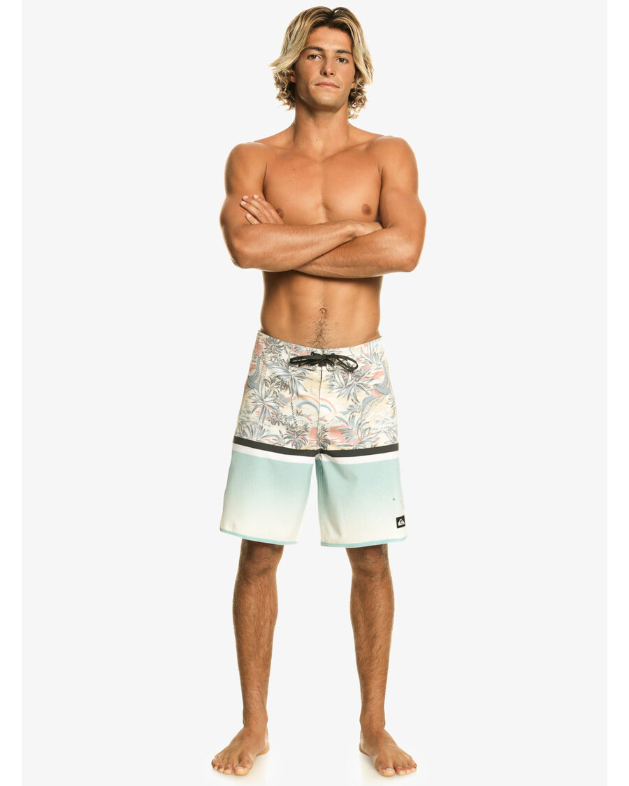 Quiksilver Surfsilk Division Scallop 19" Boardshorts - Nebesky Modré