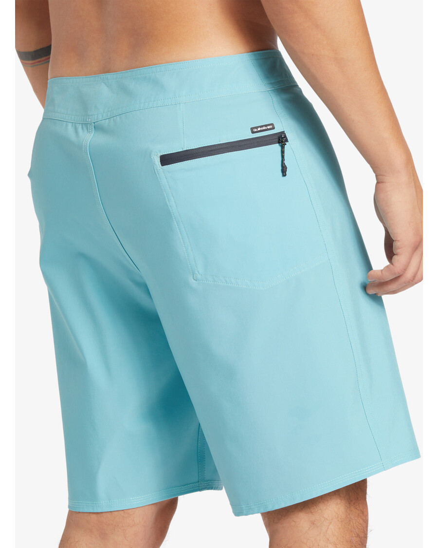 куиксилвер сурфсилк каимана 19" боардсхортс - рееф ватерс