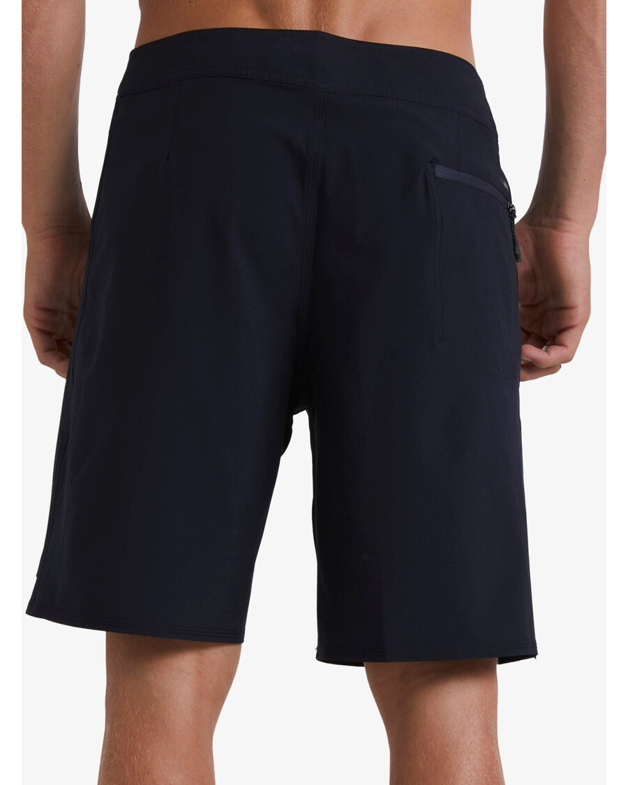 Quiksilver Surfsilk Kaimana 19" Boardšortky - černé