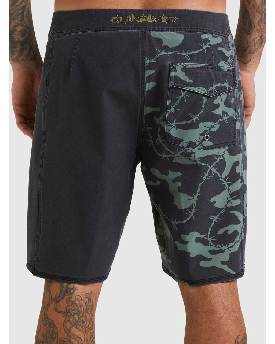 Quiksilver Surfsilk Mikey Arch 19" Boardšortky - černé