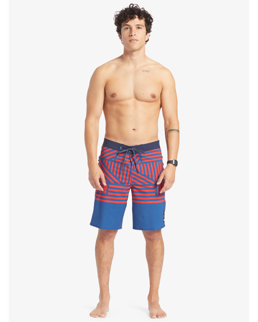 Quiksilver Surfsilk Hawaii Flag 20" Deskové šortky - Kombi Modré