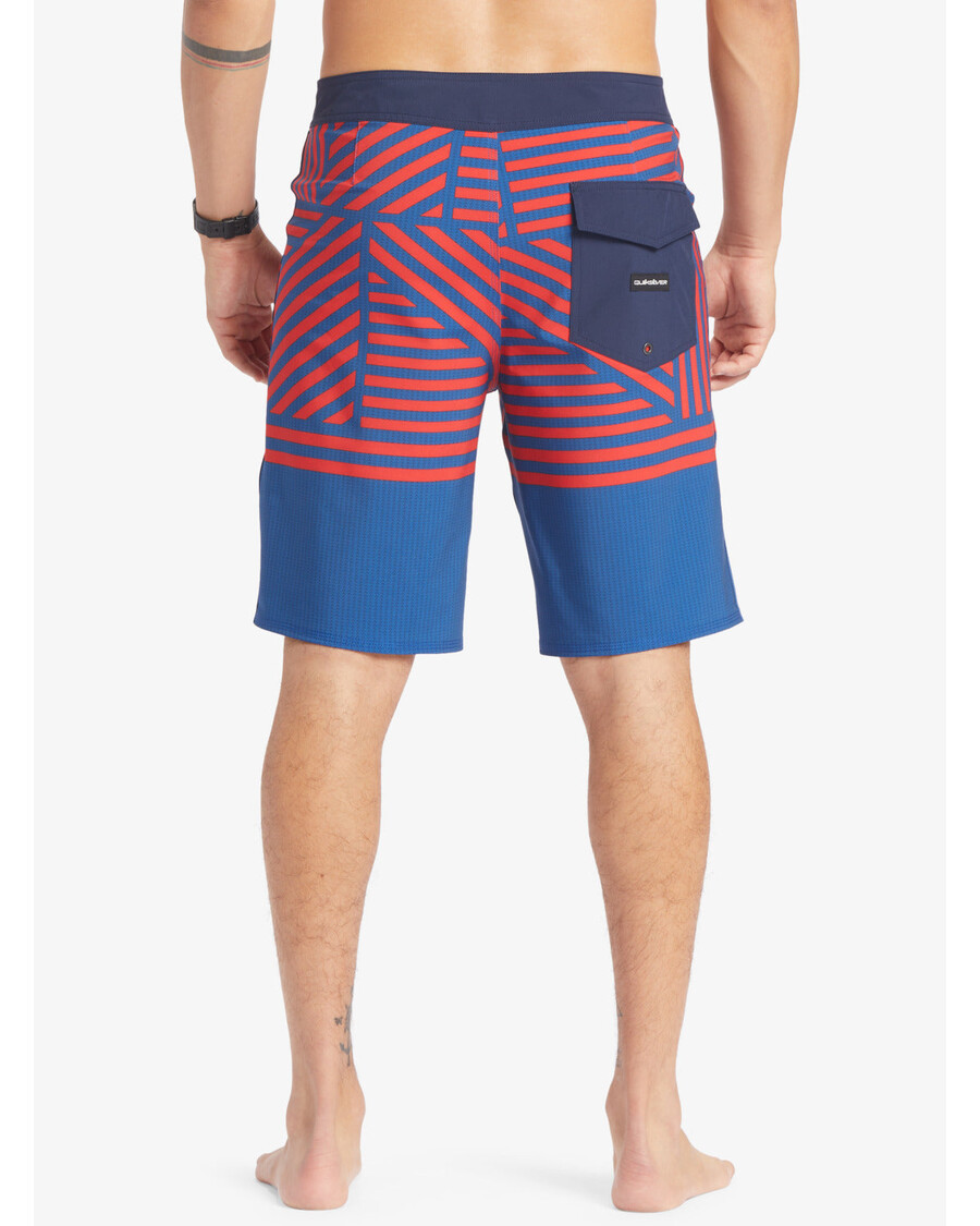 Quiksilver Surfsilk Hawaii Flag 20" Deskové šortky - Kombi Modré