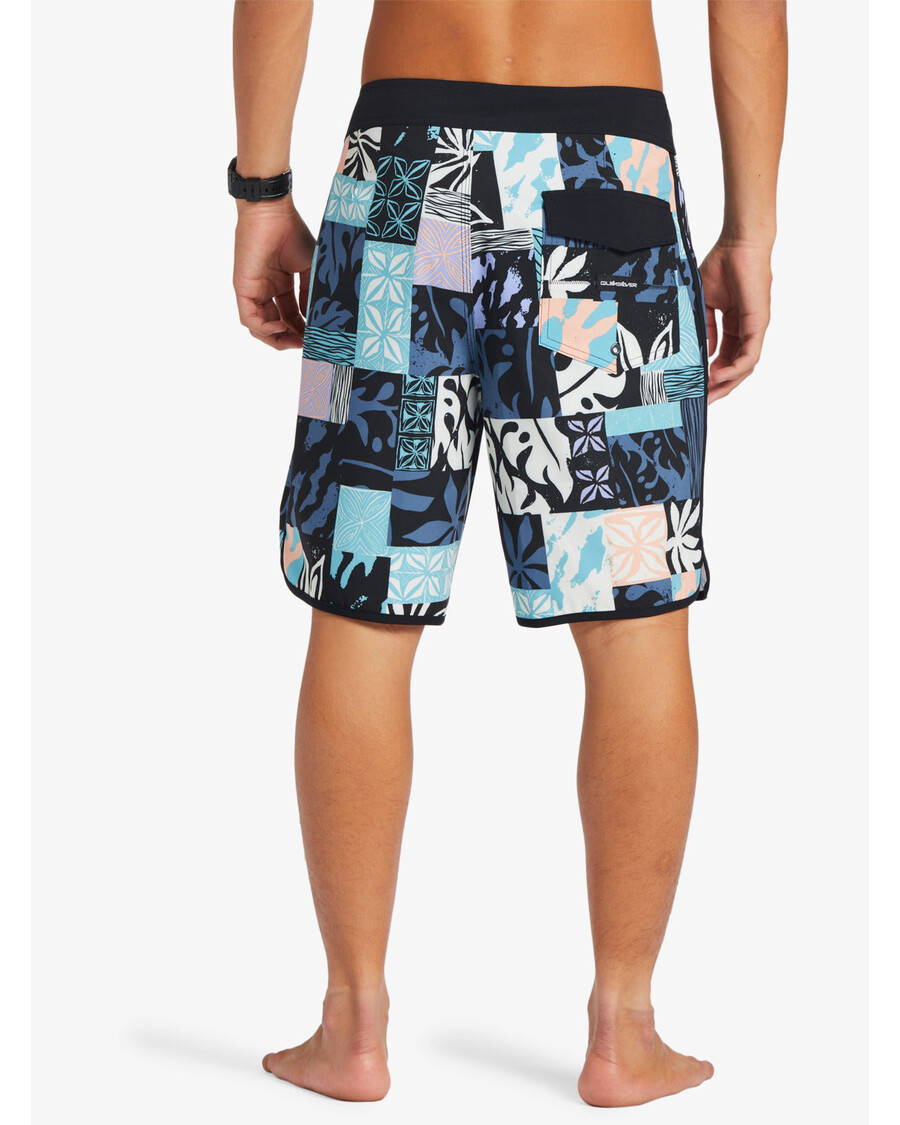 Quiksilver Surfsilk Hawaii ķemmīšgliemeņu 19" Galda šorti - Melni