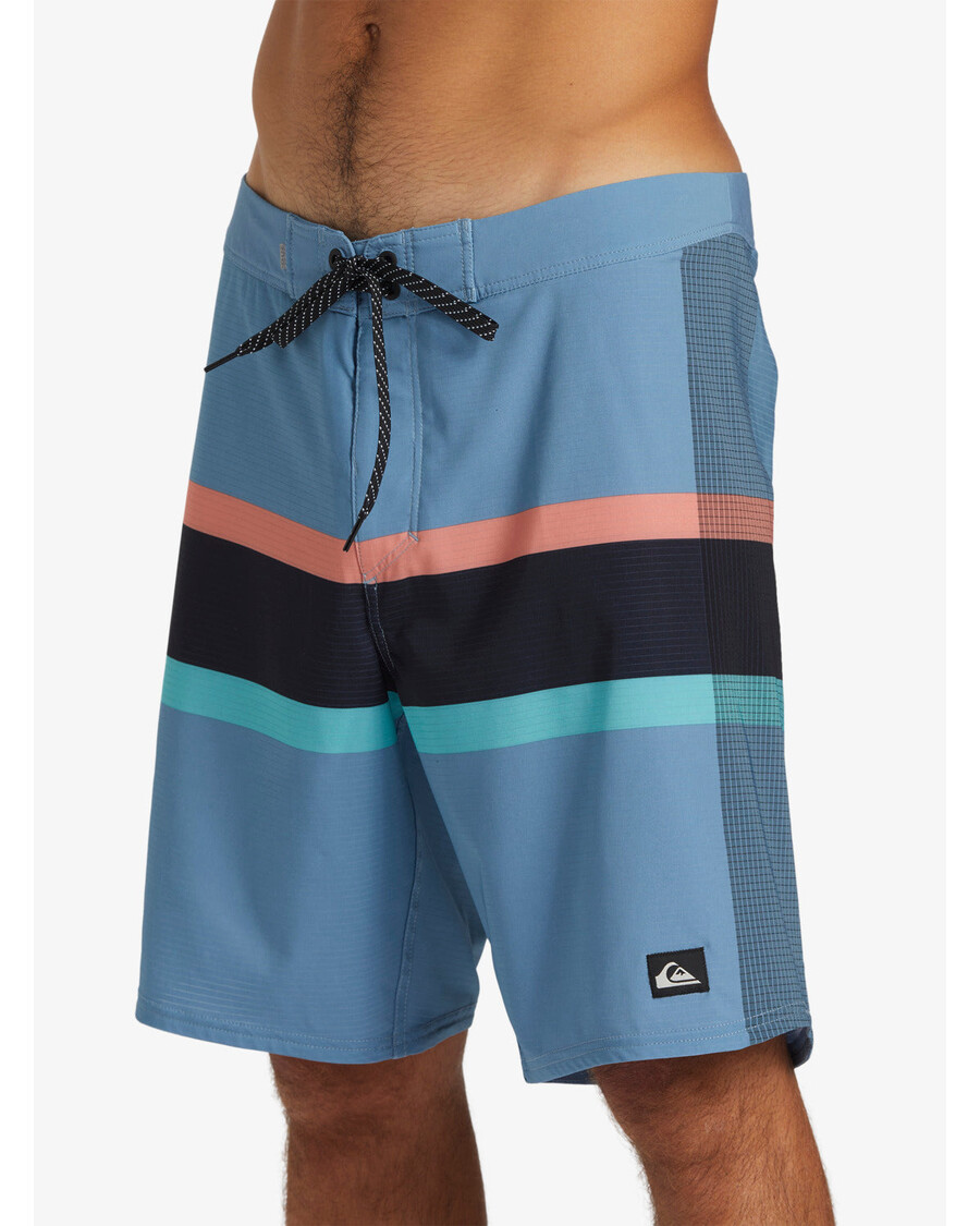 Quiksilver Highline Arch 19" šortky - Modrý Stín