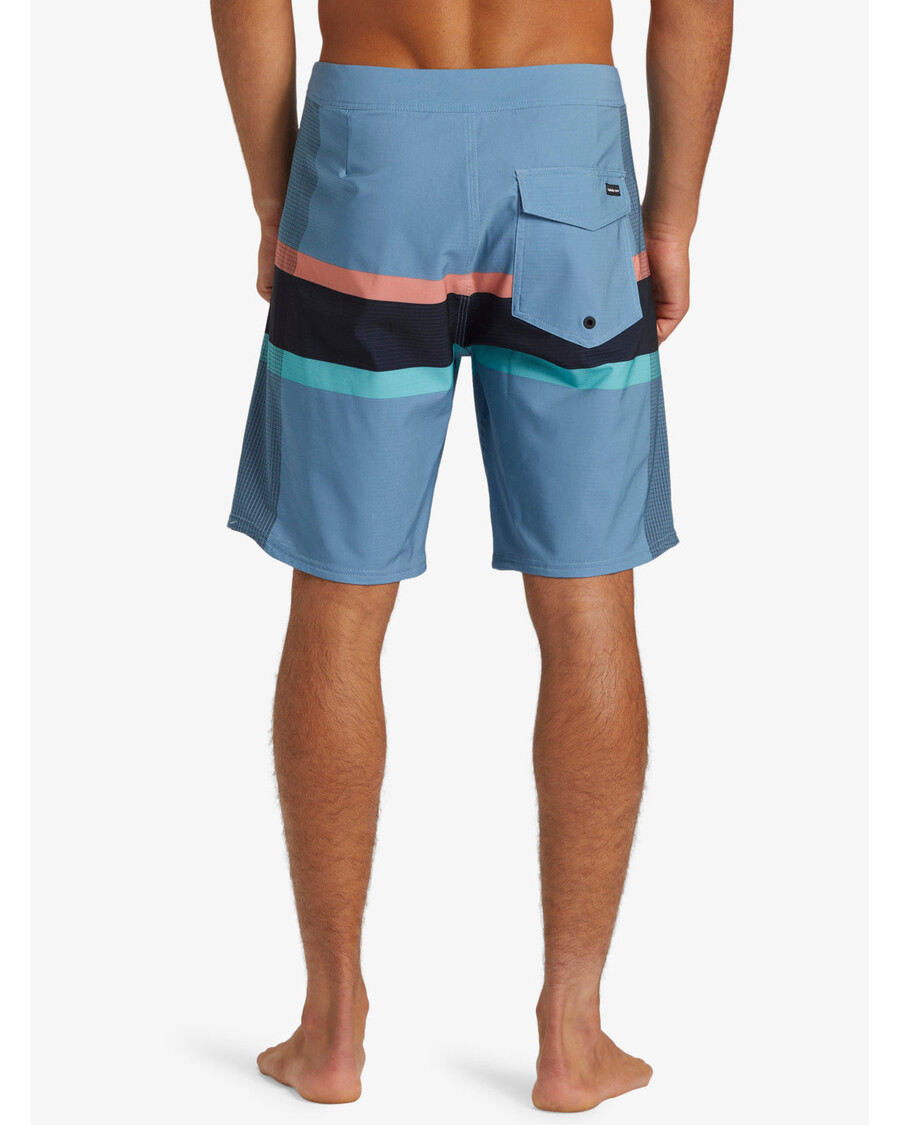 Quiksilver Highline Arch 19" šortky - Modrý Stín