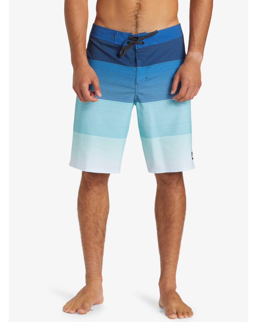 Quik Silver Surfsilk Massive 20" Boardshorts - Monaco Blue