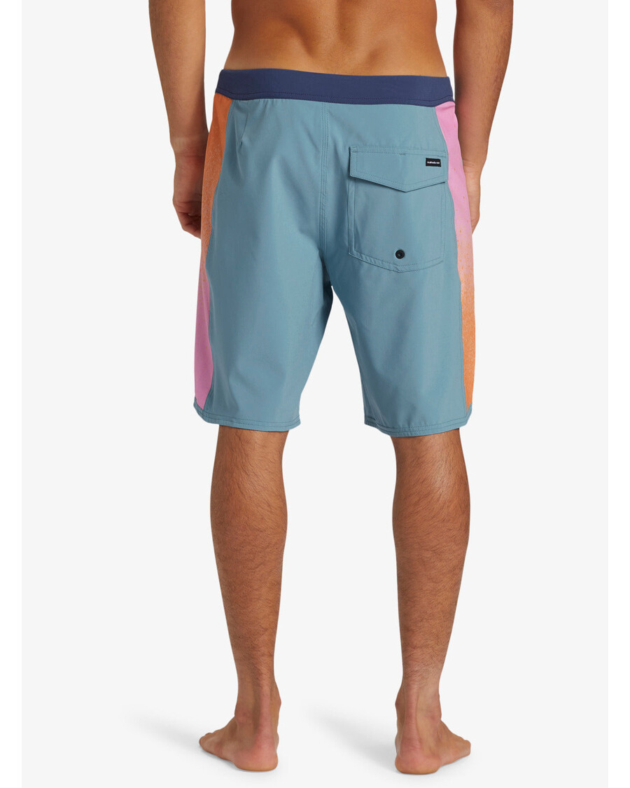 Quiksilver Surfsilk Arch 19" Boardshortsit - Kadetin Harmaa