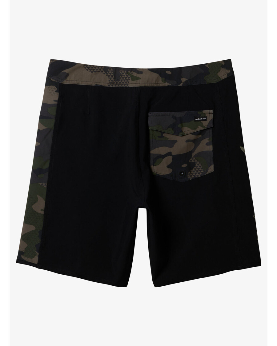 Quiksilver Surfsilk Hawaii Arch 19" Boardshortsit - Mustat