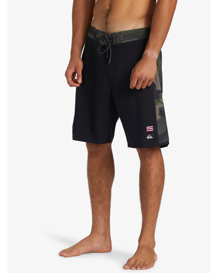 Quiksilver Surfsilk Hawaii Arch 19" Boardshortsit - Mustat
