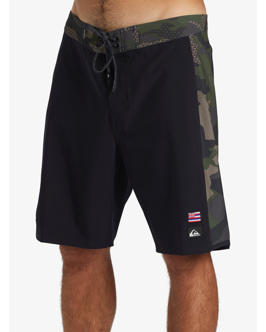 Quiksilver Surfsilk Hawaii Arch 19" Boardshortsit - Mustat