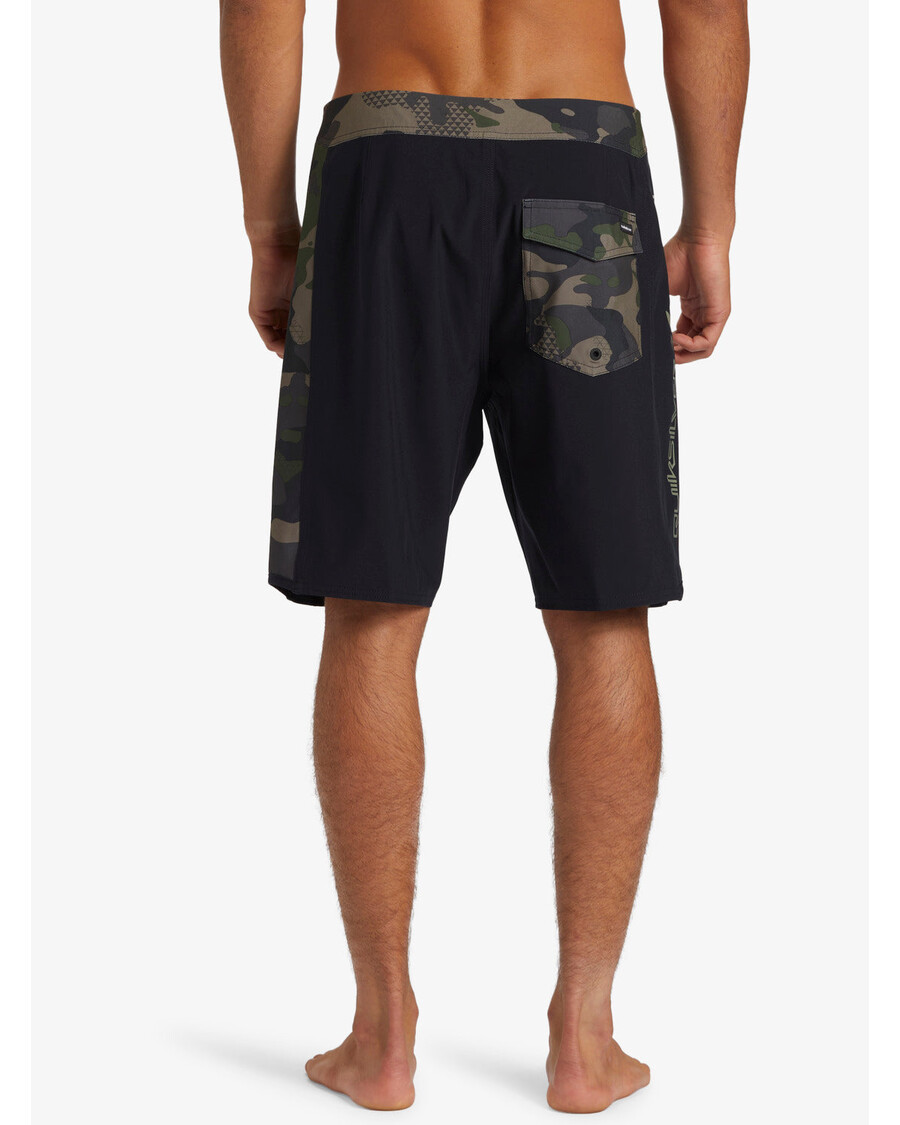 Quiksilver Surfsilk Hawaii Arch 19" Boardshortsit - Mustat