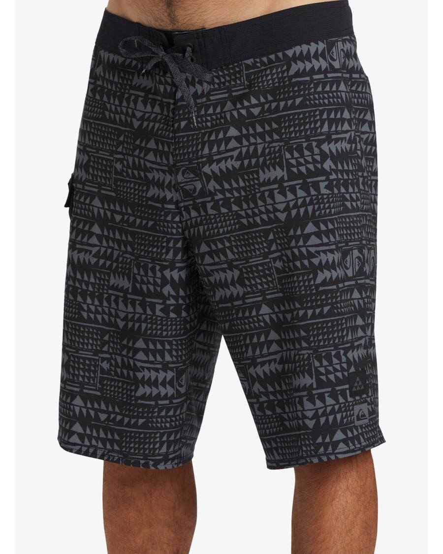 クイックシルバー サーフシルク ハワイ 21 インチ ボードショーツ - ブラック