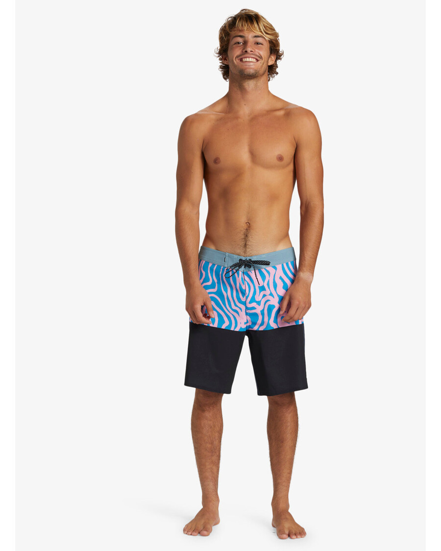 Quik Silver Surfsilk Straight Leg 19" Boardshorts - Crown Blue