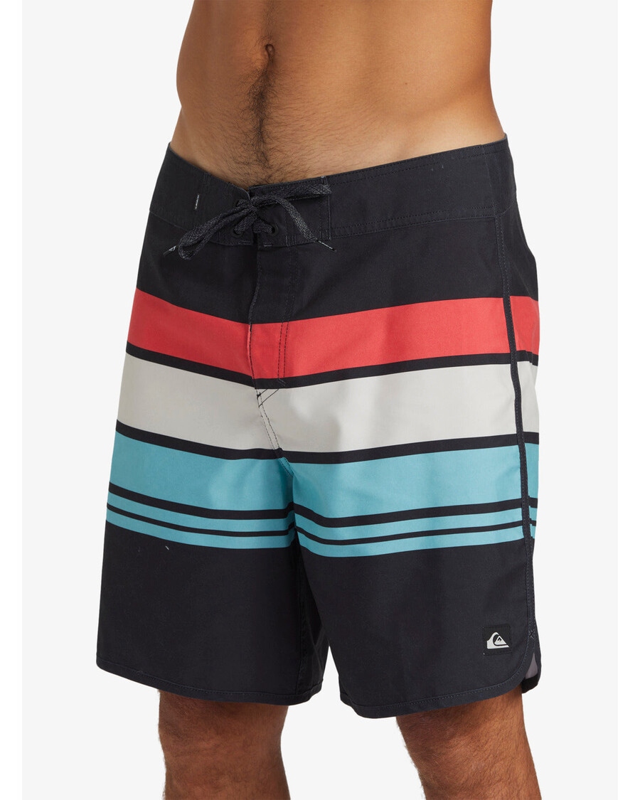 Quiksilver Daily Stripe 19" šortai - Juodi