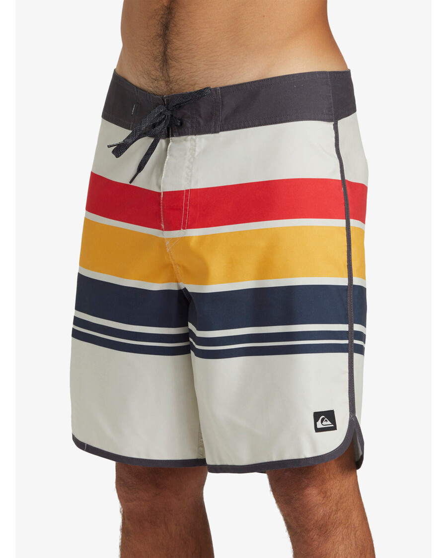 Quiksilver Arkiraitaiset 19" Boardshortsit - Lumivalkoiset