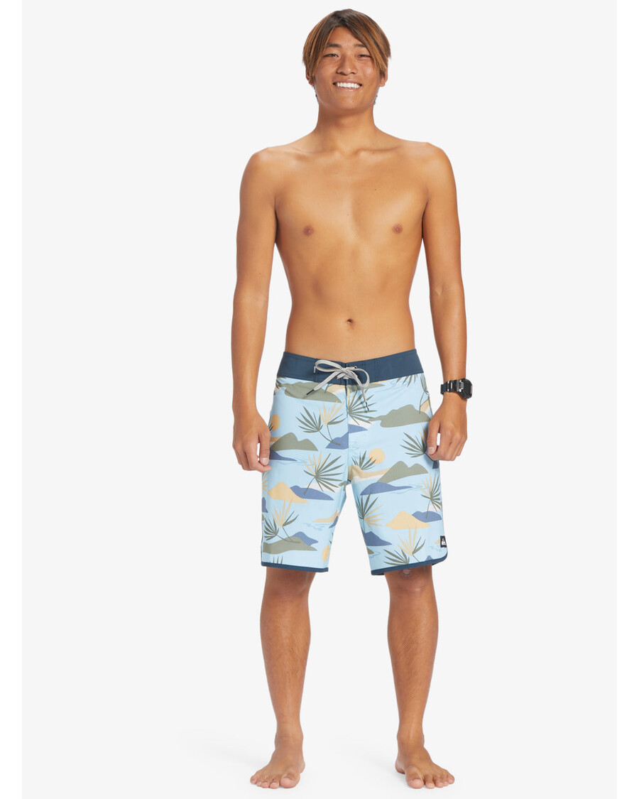 Quik Silver Surfsilk Scallop 19" Boardshorts - Sky Blue