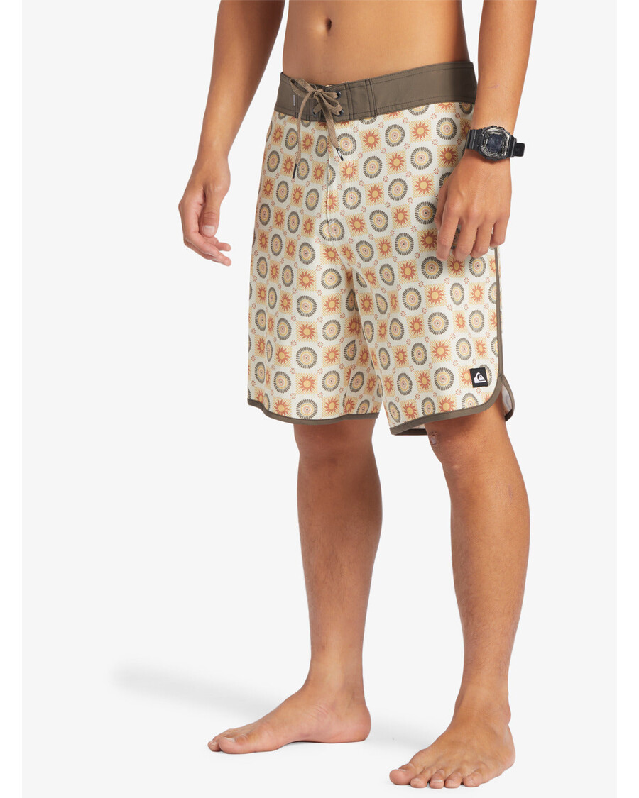 Quik Silver Surfsilk Scallop 19" Boardshorts - Birch