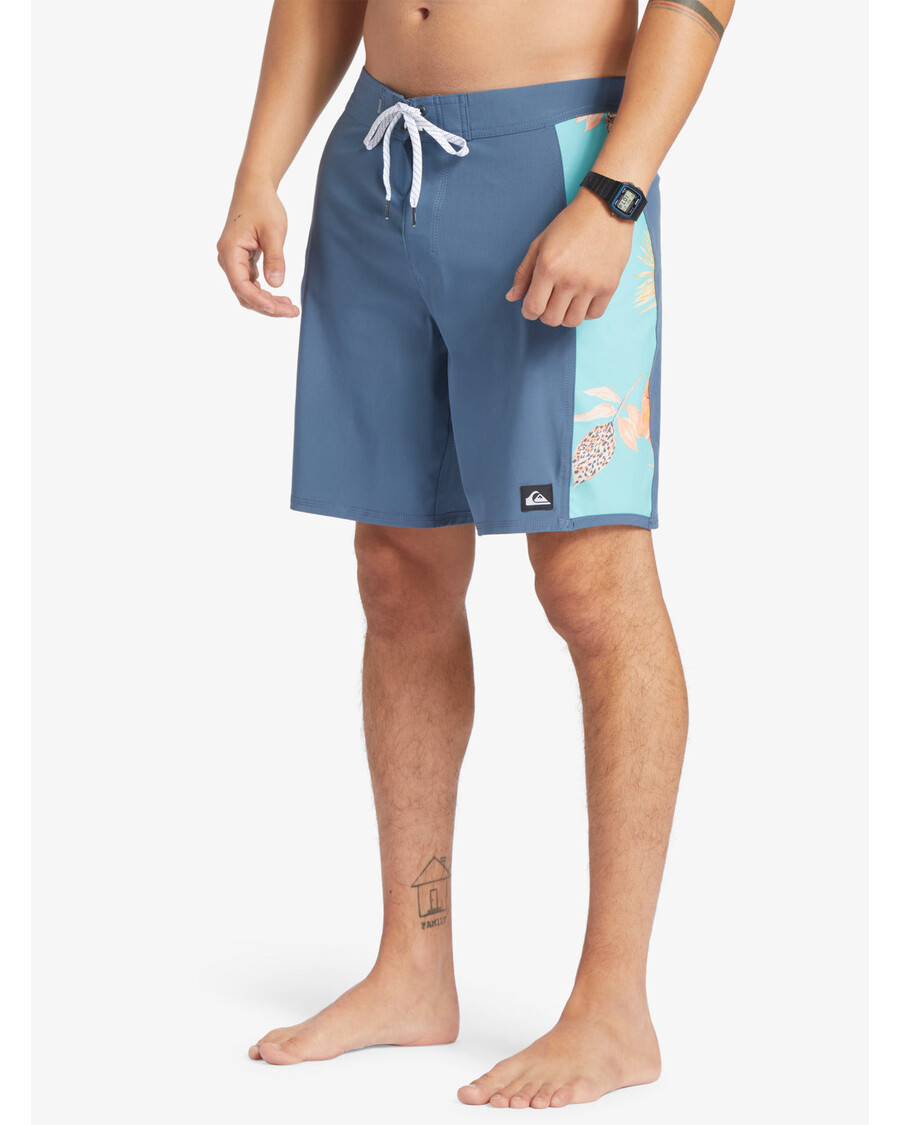 Quik Silver Surfsilk Arch 18" Boardshorts - Bering Sea