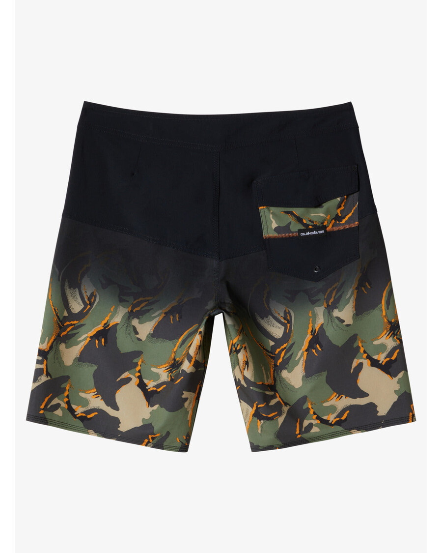 Quik Silver Surfsilk Panel 20" Boardshorts - Black