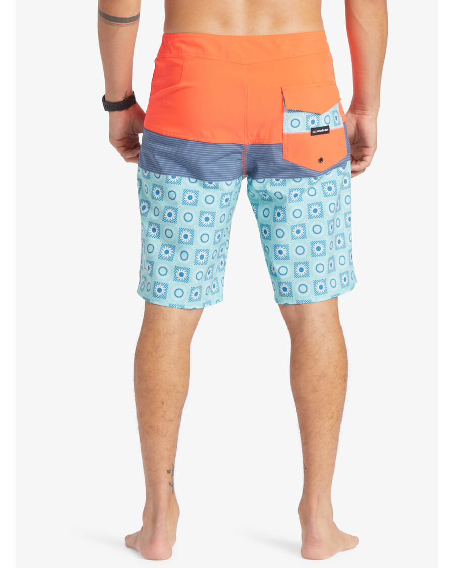 Quik Silver Surfsilk Panel 20" Boardshorts - Fiery Coral