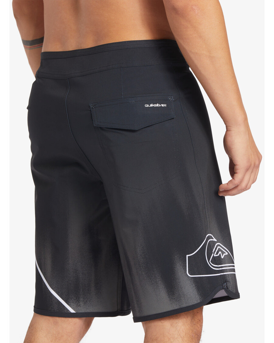 Quiksilver Surfsilk New Wave 20" Lentos šortai - Juodi