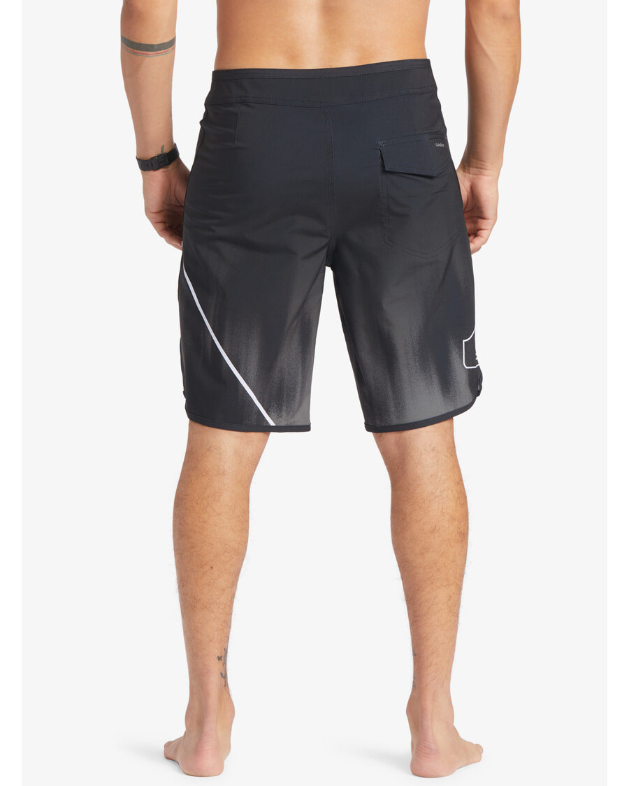 Quiksilver Surfsilk New Wave 20" Lentos šortai - Juodi